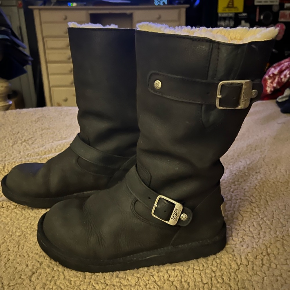 UGG Black Winter Boots with Relaxed Shaft